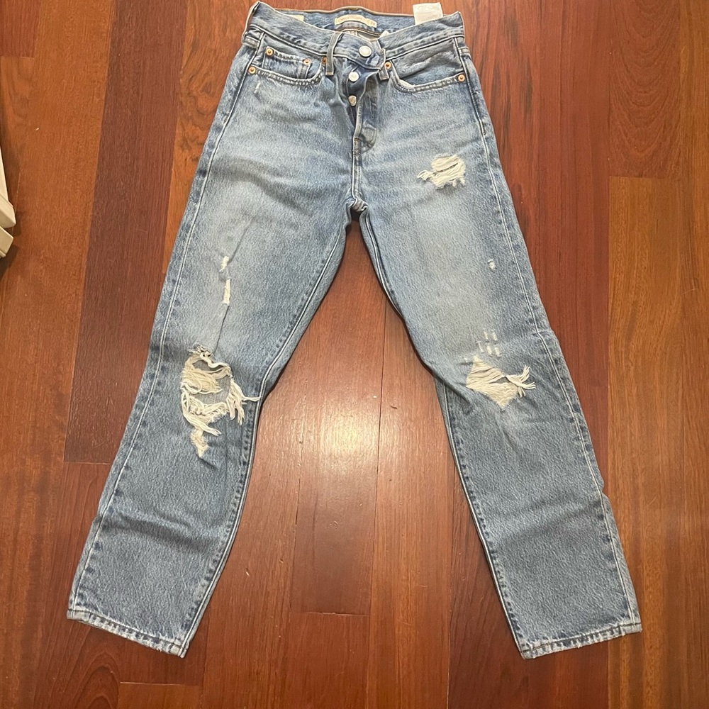 Levi’s Wedgie fit